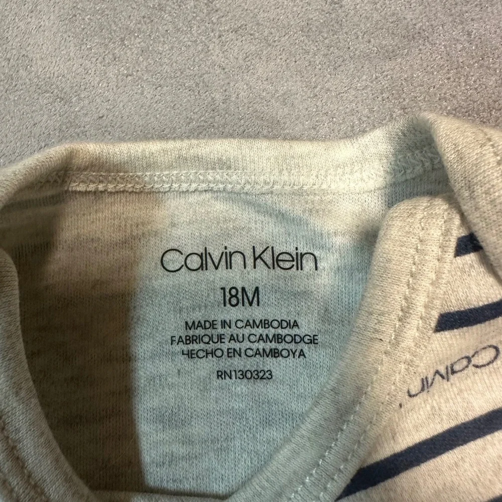 Calvin Klein Striped Bodysuit Short Sleeve Logo Print Infant 18M‎